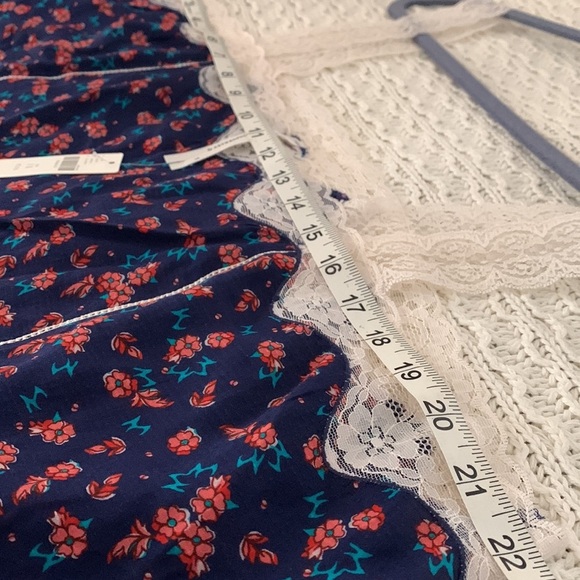 Anthropologie NWT Floral Lace Sleep Top. Plus size 1X - Picture 8 of 10
